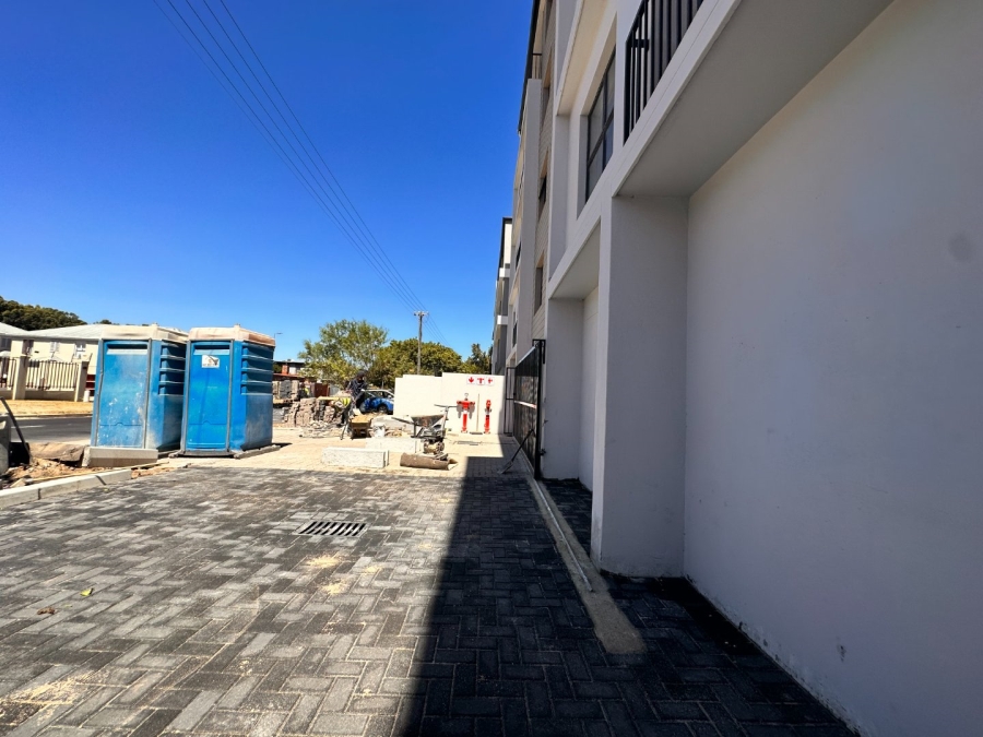 2 Bedroom Property for Sale in Table View Western Cape